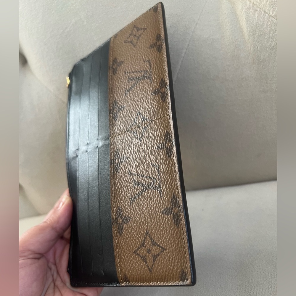 Louis Vuitton Reverse Monogram Slim Wallet - Picture 4 of 6